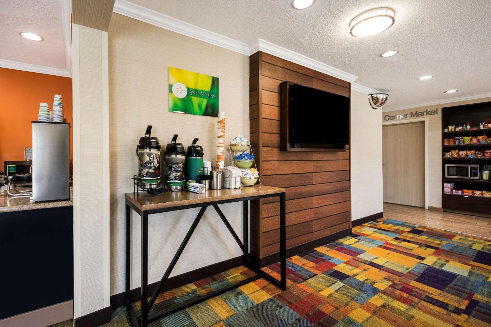 Quality Inn & Suites Bozeman Exterior photo